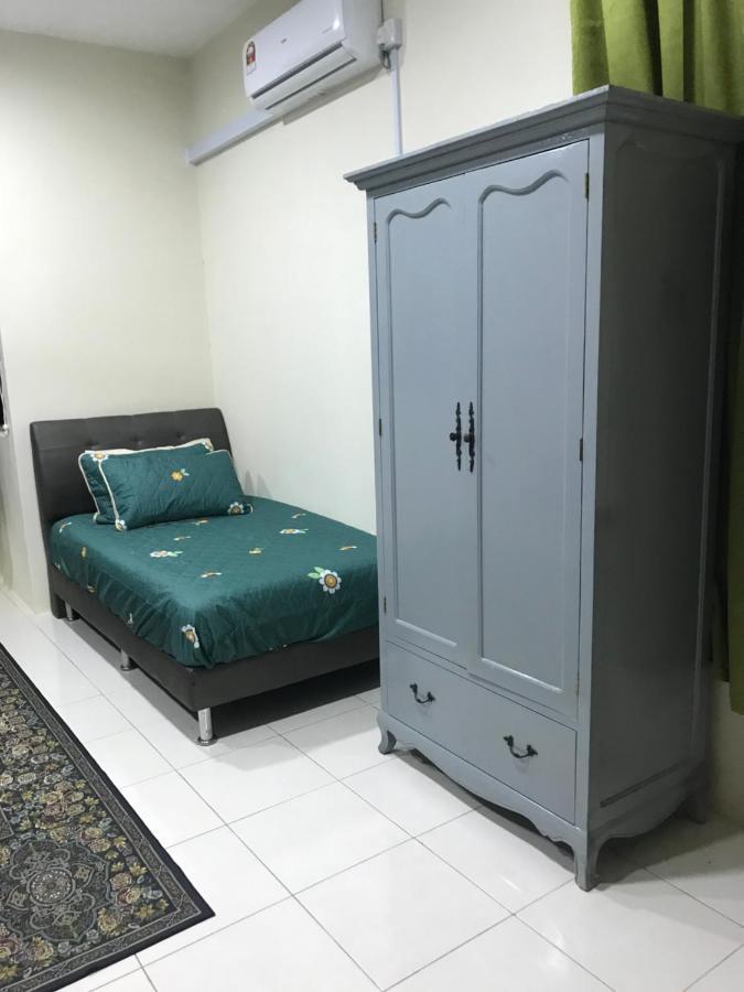 Hj Homestay Куала-Тренгану Екстер'єр фото